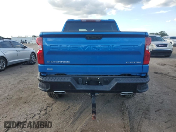 2022 Chevrolet Silverado 1500 Custom Trail Boss with VIN 3GCPDCED1NG685533, listed as a Copart auction lot 61293174 with 62,810 mi miles and Salvage Title. Bid and sale history available at DreamBid. Image 6.
