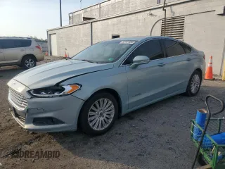 2013 Ford Fusion SE Hybrid z VIN 3FA6P0LU7DR368711, wystawiony jako Copart lot #62367685 z przebiegiem 155 284 mil mil oraz Czysty tytuł • Clean title. Historia ofert i sprzedaży dostępna na DreamBid. Obrazek 1.