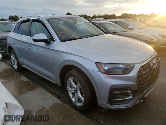 2021 Audi Q5 Premium with VIN WA1AAAFY2M2030111, listed as a Copart auction lot 62169672 with 0 mi miles. Bid and sale history available at carsss.com. Image 1.