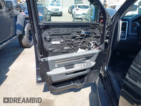 2015 Ram 1500 Big Horn with VIN 1C6RR7LT3FS695218, listed as a IAAI auction lot 42369799 with 144,010 mi miles and . Bid and sale history available at DreamBid. Image 19.
