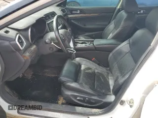 2017 Nissan Maxima Platinum with VIN 1N4AA6AP6HC367629, listed as a Copart auction lot 58747285 with 136,672 mi miles and Salvage title. Bid and sale history available at DreamBid. Image 7.