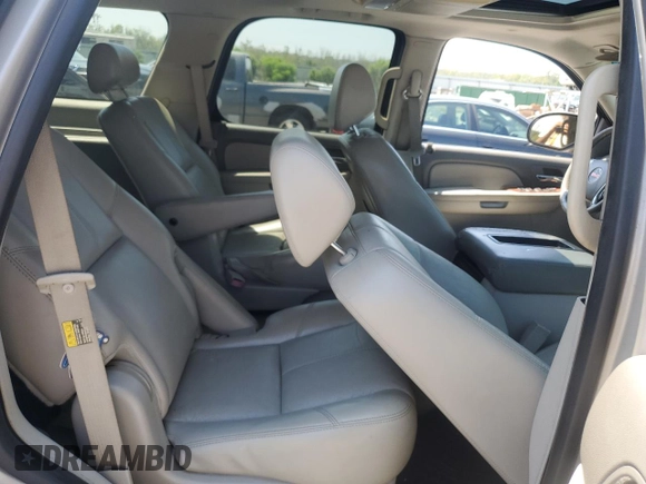 2007 GMC Yukon SLE with VIN 1GKFC13J77J129633, listed as a Copart auction lot 68467234 with 202,457 mi miles and Salvage Title. Bid and sale history available at carsss.com. Image 12.