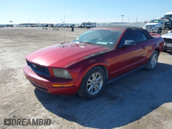 2006 Ford Mustang Standard with VIN 1ZVFT84N165244772, listed as a IAAI auction lot 41656994 with Not Provided miles and . Bid and sale history available at carsss.com. Image 2.