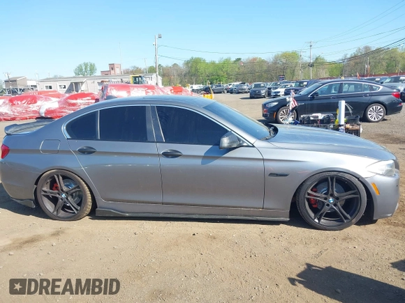 2011 BMW 5 Series 528i with VIN WBAFR1C51BC740751, listed as a IAAI auction lot 42143205 with 187,607 mi miles and . Bid and sale history available at carsss.com. Image 13.