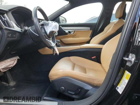 2017 Volvo S90 Momentum with VIN YV1A22MK4H1003683, listed as a Copart auction lot 52004935 with 91,572 mi miles and Salvage Title. Bid and sale history available at carsss.com. Image 7.
