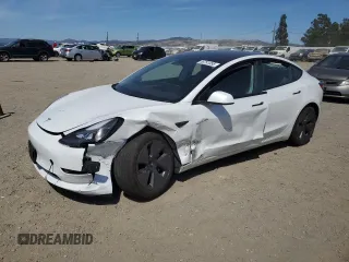 2023 Tesla Model 3 с VIN 5YJ3E1EA0PF623233, выставлен на аукционе Copart как лот 55781355 с пробегом 26 301 миль миль и Списание • Salvage title. История ставок и продаж доступна на DreamBid. Изображение 1.