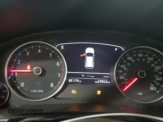 2014 Volkswagen Touareg Lux z VIN WVGEF9BP4ED006236, wystawiony jako Copart lot #47394505 z przebiegiem 85 179 mil mil oraz Szkoda całkowita • Salvage title. Historia ofert i sprzedaży dostępna na DreamBid. Obrazek 9.