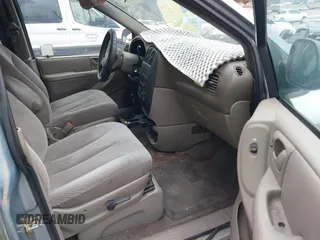 2003 Dodge Grand Caravan with VIN 1D4GP44383B252581, listed as a IAAI auction lot 41838754 with 164,773 mi miles and . Bid and sale history available at DreamBid. Image 5.