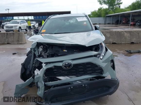 2021 Toyota RAV4 XLE with VIN 2T3P1RFV6MW216410, listed as a IAAI auction lot 42474822 with 37,503 mi miles and . Bid and sale history available at DreamBid. Image 13.