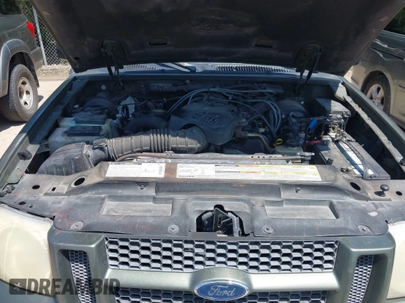 2001 Ford Explorer Sport Trac with VIN 1FMZU67E61UB92823, listed as a IAAI auction lot 42513900 with 186,525 mi miles and . Bid and sale history available at DreamBid. Image 10.