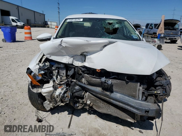 2012 Volkswagen Passat SE with VIN 1VWBP7A37CC100201, listed as a Copart auction lot 72813234 with Not provided miles and Salvage title. Bid and sale history available at DreamBid. Image 5.
