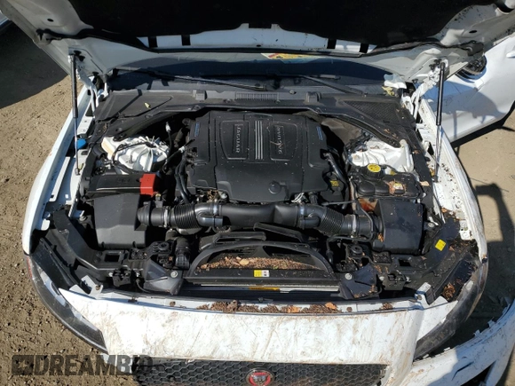 2016 Jaguar XF 35t Prestige with VIN SAJBE4BVXGCY02950, listed as a Copart auction lot 66197884 with 51,616 mi miles and Salvage Title. Bid and sale history available at carsss.com. Image 11.