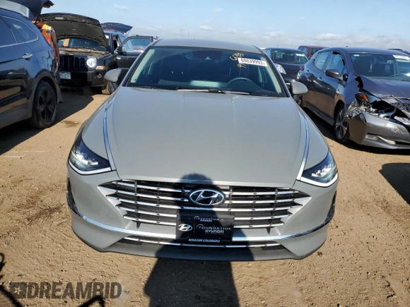2023 Hyundai Sonata Hybrid Blue with VIN KMHL24JJ4PA057095, listed as a Copart auction lot 60839993 with 2,525 mi miles. Bid and sale history available at carsss.com. Image 5.