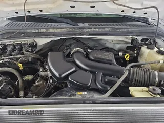 2008 Ford F-250 XL with VIN 1FTSW20538EE05153, listed as a IAAI auction lot 42610500 with 162,318 mi miles and . Bid and sale history available at DreamBid. Image 62.