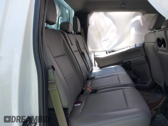 2019 Ford F-150 XL z VIN 1FTEW1EP1KFC57006, wystawiony jako IAAI lot #42637924 z przebiegiem 35 814 mil mil oraz . Historia ofert i sprzedaży dostępna na DreamBid. Obrazek 8.