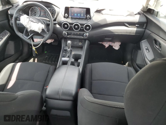 2024 Nissan Sentra S with VIN 3N1AB8BV0RY288968, listed as a Copart auction lot 59863405 with 31,397 mi miles and Salvage title. Bid and sale history available at DreamBid. Image 8.