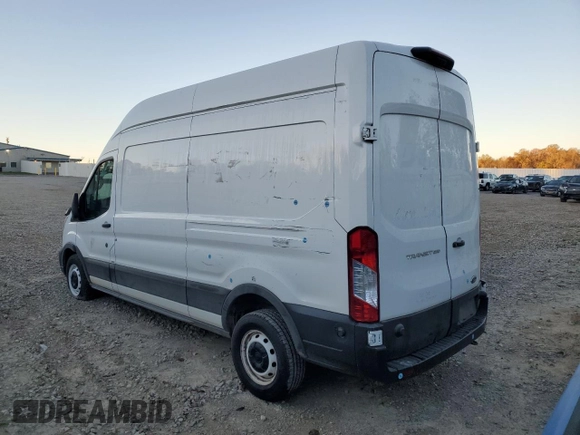 2022 Ford Transit Cargo z VIN 1FTBR1X8XNKA23913, wystawiony jako Copart lot #82981284 z przebiegiem Nie podano mil oraz Szkoda całkowita • Salvage title. Historia ofert i sprzedaży dostępna na DreamBid. Obrazek 3.
