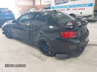 2020 BMW M2 Competition z VIN WBS2U7C09L7F85590, wystawiony jako IAAI lot #41836200 z przebiegiem 59 729 mil mil oraz . Historia ofert i sprzedaży dostępna na DreamBid. Obrazek 3.