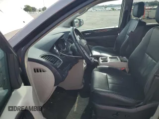 2016 Chrysler Town & Country Touring with VIN 2C4RC1BG5GR297409, listed as a Copart auction lot 53188935 with 174,648 mi miles and Clean Title. Bid and sale history available at carsss.com. Image 7.