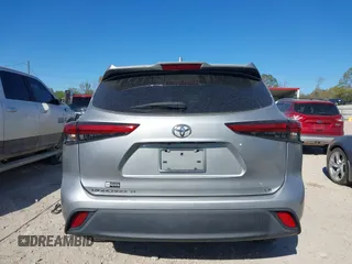 2021 Toyota Highlander L with VIN 5TDZZRAH9MS533683, listed as a IAAI auction lot 41788553 with 31,564 mi miles and . Bid and sale history available at DreamBid. Image 17.