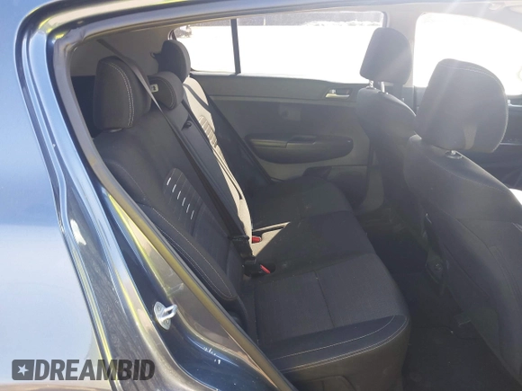 2018 Kia Sportage LX with VIN KNDPM3AC1J7453713, listed as a IAAI auction lot 41677259 with 165,792 mi miles and . Bid and sale history available at carsss.com. Image 8.