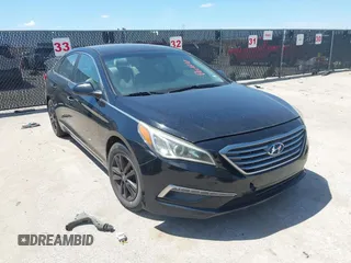 2015 Hyundai Sonata SE z VIN 5NPE24AF8FH244789, wystawiony jako IAAI lot #42244035 z przebiegiem 164 496 mil mil oraz . Historia ofert i sprzedaży dostępna na DreamBid. Obrazek 1.