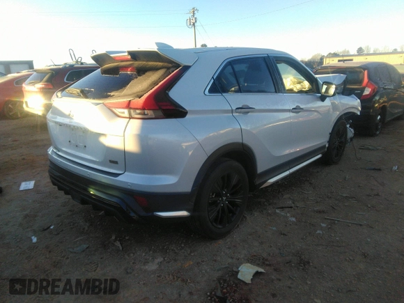 2022 Mitsubishi Eclipse Cross LE z VIN JA4ASVAA4NZ028416, wystawiony jako IAAI lot #41247694 z przebiegiem 48 247 mil mil oraz . Historia ofert i sprzedaży dostępna na DreamBid. Obrazek 4.