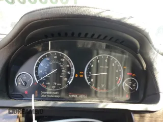 2010 BMW 7 Series 750Li z VIN WBAKB8C5XACY62874, wystawiony jako Copart lot #75656054 z przebiegiem 132 663 mil mil oraz Szkoda całkowita • Salvage title. Historia ofert i sprzedaży dostępna na DreamBid. Obrazek 9.