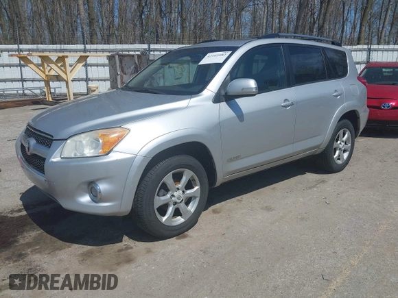 2010 Toyota RAV4 Ltd with VIN 2T3DF4DV5AW070569, listed as a IAAI auction lot 42105082 with 207,432 mi miles. Bid and sale history available at carsss.com. Image 19.
