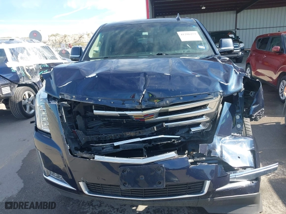 2018 Cadillac Escalade Luxury with VIN 1GYS3BKJ7JR132567, listed as a IAAI auction lot 41286253 with 84,915 mi miles. Bid and sale history available at carsss.com. Image 13.