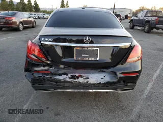 2017 Mercedes-Benz E-Class E 300 Luxury with VIN WDDZF4JB0HA037980, listed as a Copart auction lot 66389342 with 89,167 mi miles. Bid and sale history available at carsss.com. Image 9.