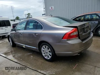 2010 Volvo S80 I6 with VIN YV1982AS8A1119433, listed as a Copart auction lot 64191064 with 200,720 mi miles and Non Repairable. Bid and sale history available at carsss.com. Image 2.