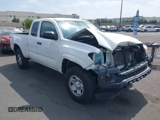 2020 Toyota Tacoma SR with VIN 3TYRX5GN0LT001284, listed as a IAAI auction lot 41888761 with 52,466 mi miles and . Bid and sale history available at DreamBid. Image 1.