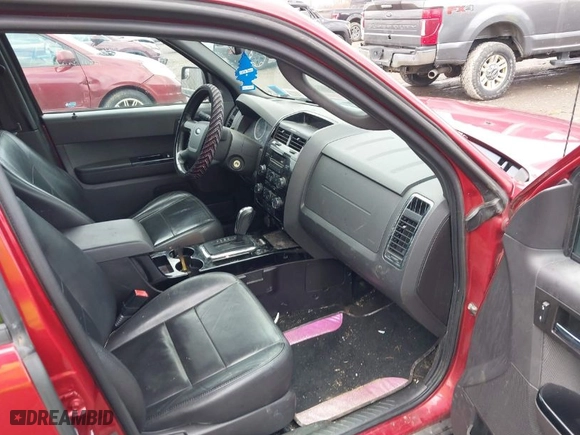 2012 Ford Escape Limited with VIN 1FMCU9E70CKA47061, listed as a IAAI auction lot 41918472 with 129,523 mi miles. Bid and sale history available at carsss.com. Image 5.