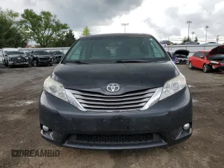 2015 Toyota Sienna Limited with VIN 5TDDK3DC4FS110637, listed as a Copart auction lot 55536225 with 77,062 mi miles and Clean Title. Bid and sale history available at DreamBid. Image 5.