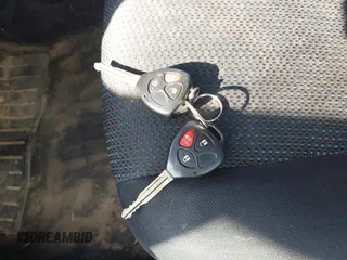 2010 Toyota Matrix S с VIN 2T1LE4EE5AC013067, выставлен на аукционе IAAI как лот 42493667 с пробегом 210 693 миль миль и . История ставок и продаж доступна на DreamBid. Изображение 11.