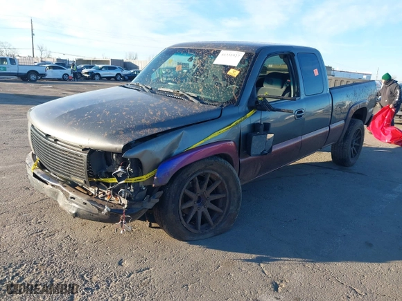 2001 Chevrolet Silverado 1500 LS with VIN 2GCEK19T311378533, listed as a IAAI auction lot 41331927 with 1 mi miles. Bid and sale history available at carsss.com. Image 18.