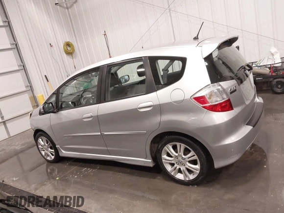 2011 Honda Fit Sport with VIN JHMGE8H58BC007549, listed as a IAAI auction lot 42054956 with 106,248 mi miles and . Bid and sale history available at DreamBid. Image 15.
