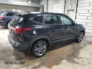 2021 Kia Seltos LX with VIN KNDEPCAA0M7144901, listed as a Copart auction lot 57679045 with 100,685 mi miles and Salvage title. Bid and sale history available at DreamBid. Image 3.