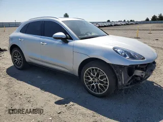 2018 Porsche Macan S with VIN WP1AB2A5XJLB32797, listed as a Copart auction lot 65082395 with 84,453 mi miles and Salvage title. Bid and sale history available at DreamBid. Image 4.