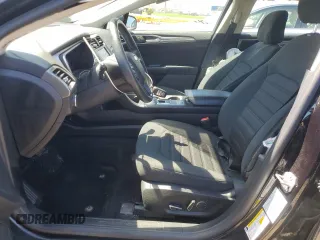 2020 Ford Fusion SE with VIN 3FA6P0HD9LR165245, listed as a Copart auction lot 54860845 with 33,319 mi miles and Non repairable. Bid and sale history available at DreamBid. Image 7.