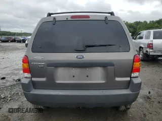 2003 Ford Escape XLT Popular 2 with VIN 1FMYU93163KE03257, listed as a Copart auction lot 66966644 with 209,618 mi miles and Salvage Title. Bid and sale history available at carsss.com. Image 6.
