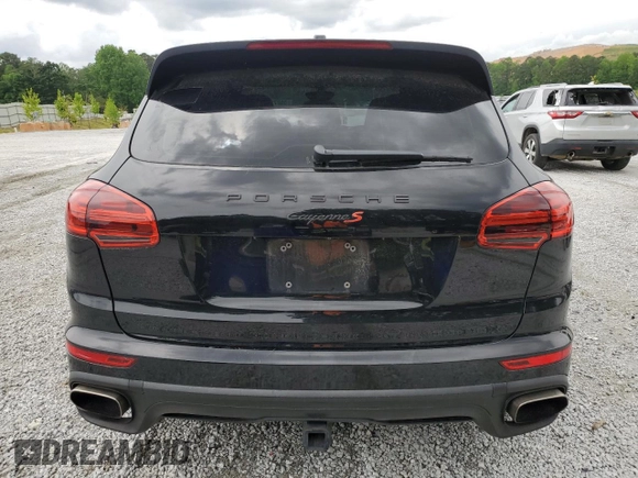 2016 Porsche Cayenne z VIN WP1AA2A22GLA03583, wystawiony jako Copart lot #55271615 z przebiegiem 103 969 mil mil oraz Czysty tytuł • Clean title. Historia ofert i sprzedaży dostępna na DreamBid. Obrazek 6.