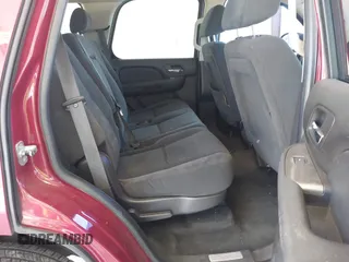 2007 Chevrolet Tahoe LS with VIN 1GNFC13C07R256584, listed as a IAAI auction lot 42678748 with 214,040 mi miles and . Bid and sale history available at DreamBid. Image 8.