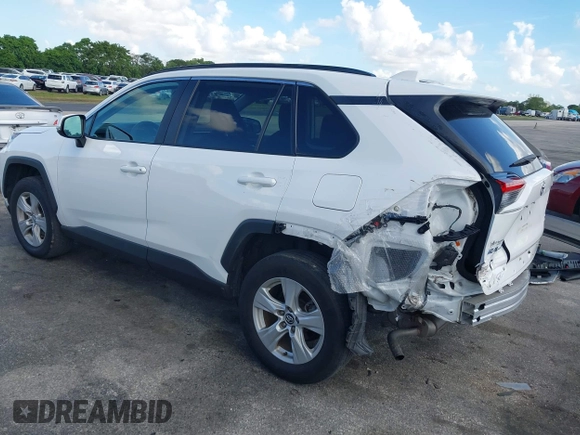 2020 Toyota RAV4 XLE with VIN 2T3P1RFV6LC125623, listed as a IAAI auction lot 42510076 with 46,530 mi miles and . Bid and sale history available at DreamBid. Image 3.
