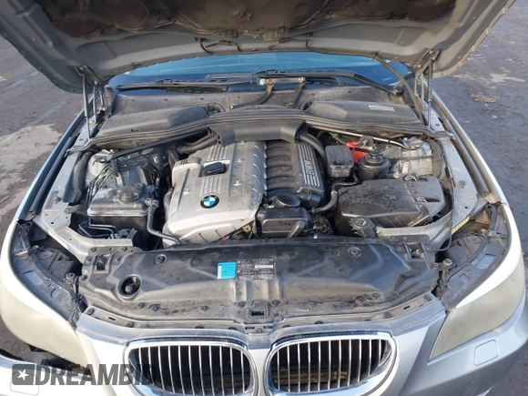 2007 BMW 5 Series 530i with VIN WBANE73567CM57179, listed as a IAAI auction lot 41487712 with 174,100 mi miles. Bid and sale history available at carsss.com. Image 10.
