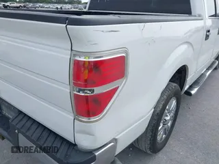 2012 Ford F-150 XL z VIN 1FTFW1CT5CFB41796, wystawiony jako IAAI lot #42109049 z przebiegiem 241 832 mil mil oraz . Historia ofert i sprzedaży dostępna na DreamBid. Obrazek 6.