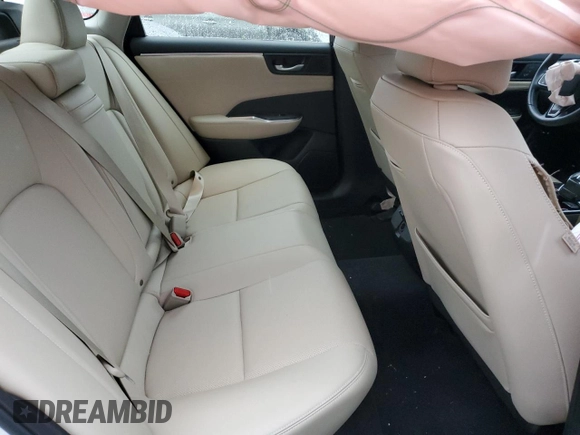 2018 Honda Clarity Plug-In Hybrid Touring with VIN JHMZC5F32JC008354, listed as a Copart auction lot 39157034 with 22,412 mi miles. Bid and sale history available at carsss.com. Image 10.