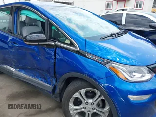 2019 Chevrolet Bolt EV LT z VIN 1G1FY6S02K4135178, wystawiony jako IAAI lot #42419494 z przebiegiem 60 115 mil mil oraz . Historia ofert i sprzedaży dostępna na DreamBid. Obrazek 6.