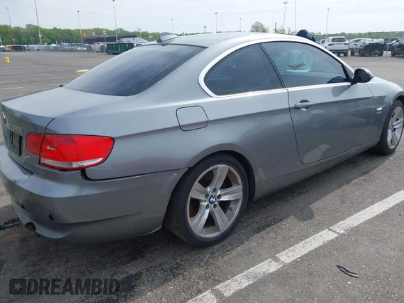 2009 BMW 3 Series 335i xDrive with VIN WBAWC73519E068547, listed as a IAAI auction lot 42168684 with 161,585 mi miles and . Bid and sale history available at carsss.com. Image 4.